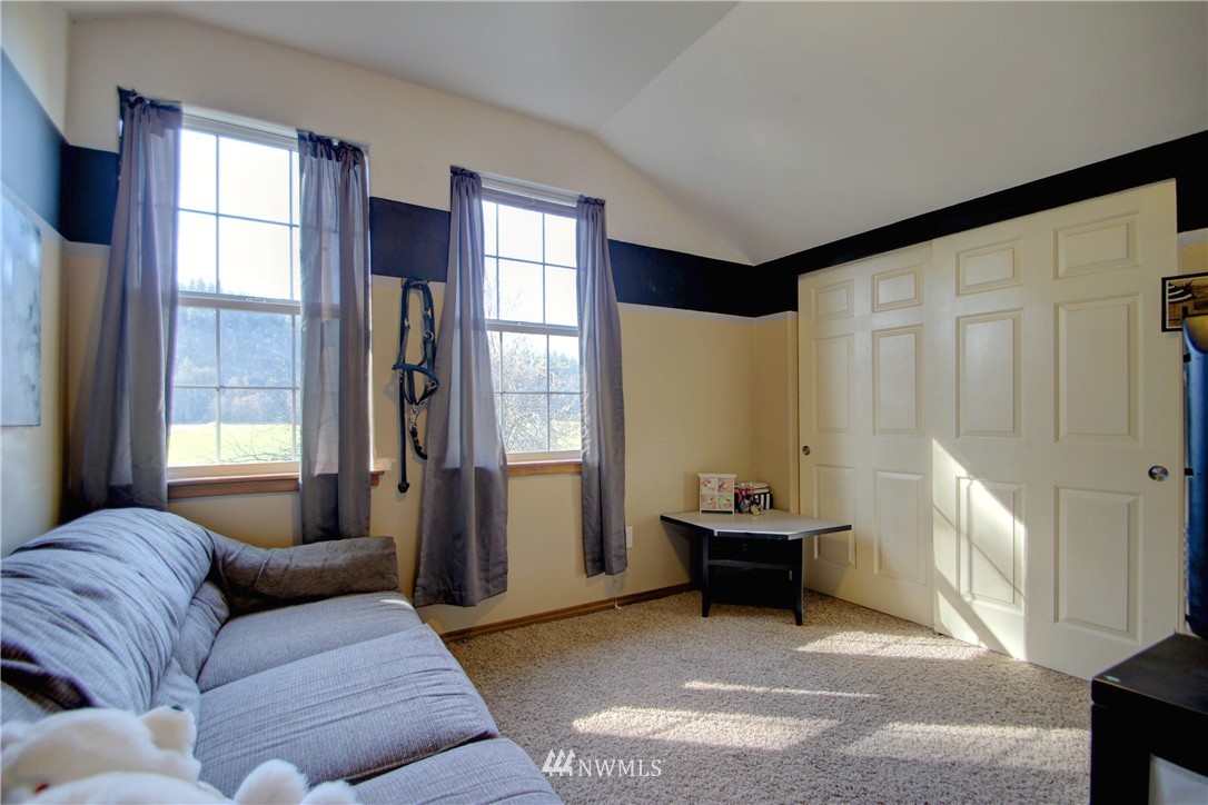 10108 District Line Road Burlington, WA 98233 - Photo 14 of 25 Gallery Image 14