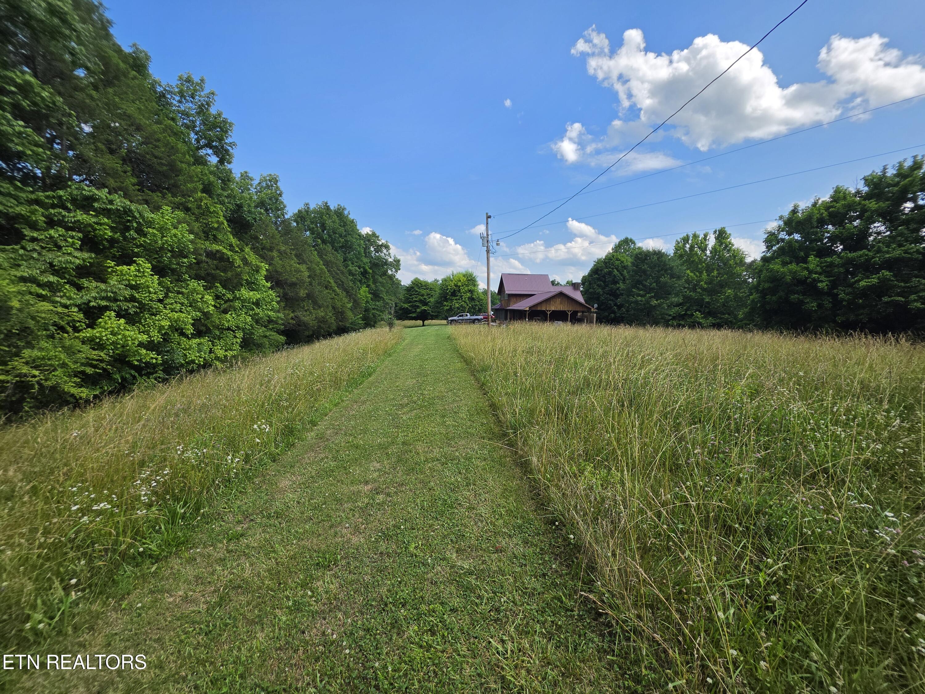 264 Carlos Road Sneedville, TN 37869 - Photo 25 of 58 20260611_163004
