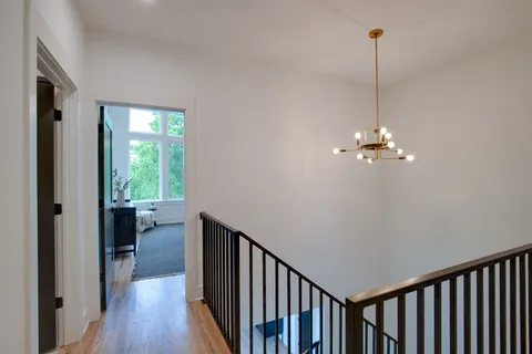 $699,900 | 6217 Laredo Avenue, Nashville, TN 37209