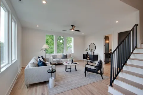 $699,900 | 6217 Laredo Avenue, Nashville, TN 37209