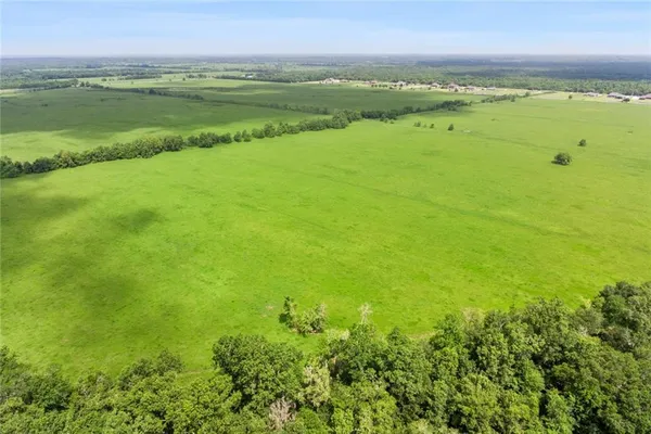 $4,400,000 | 2467 La 306 Highway, Des Allemands, LA 70030