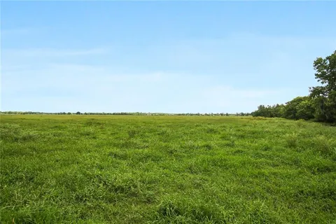 $4,900,000 | 2467 La 306 Highway, Des Allemands, LA 70030