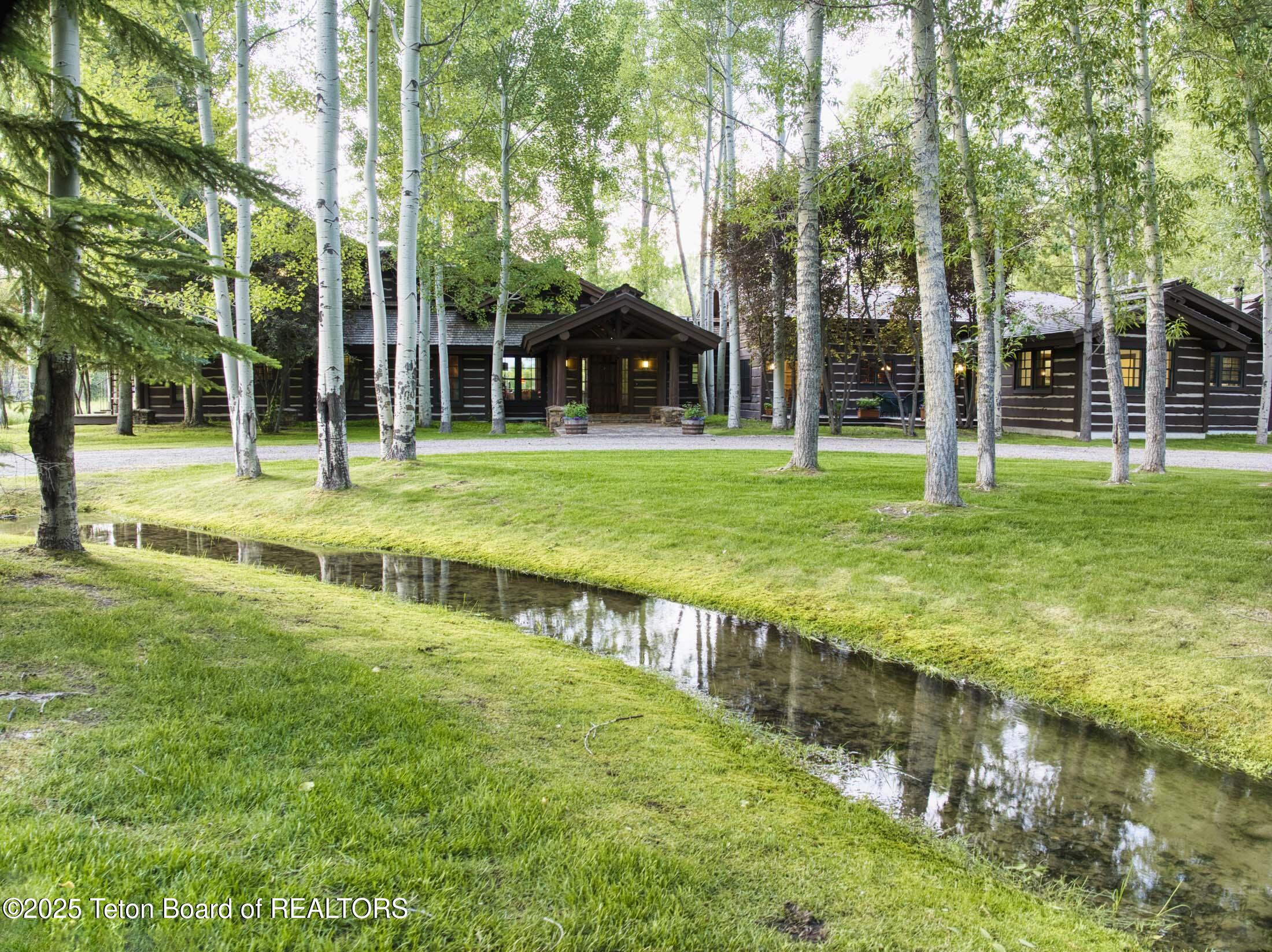 55 South Ely Springs Road Jackson, WY 83001 - Photo 18 of 69 ely-springs-jackson-hole-real-estate-100