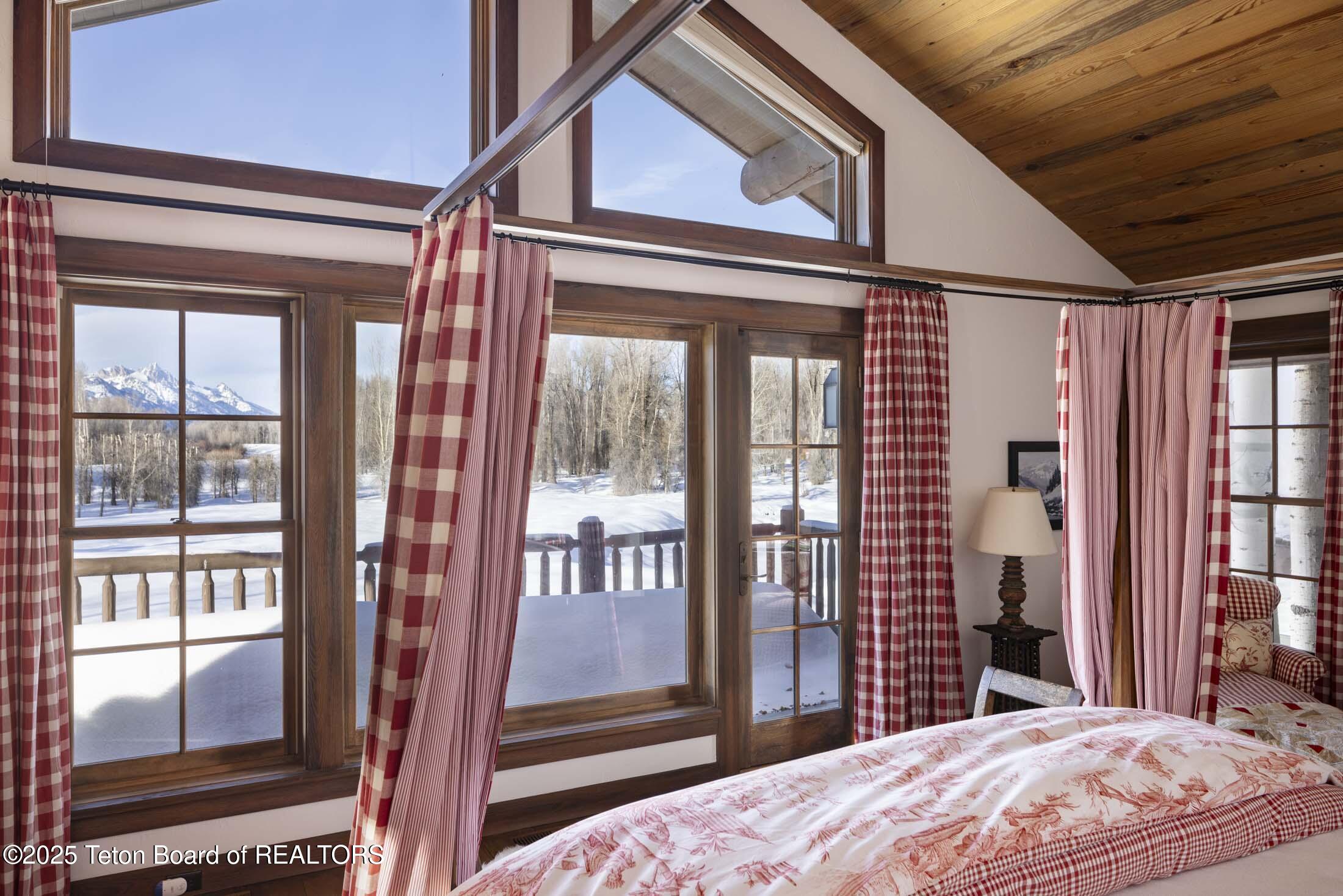 55 South Ely Springs Road Jackson, WY 83001 - Photo 33 of 69 RR Lodge