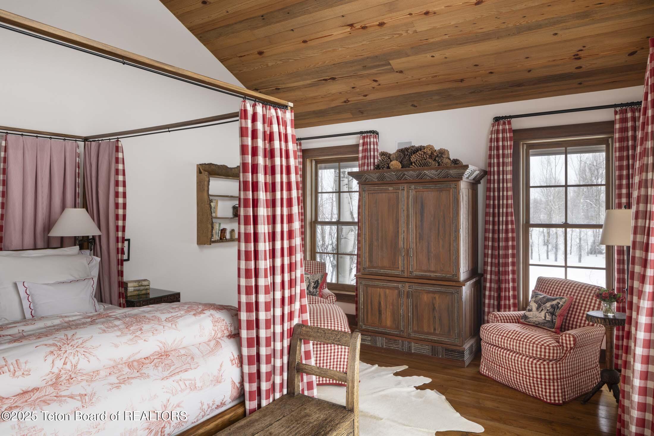 55 South Ely Springs Road Jackson, WY 83001 - Photo 34 of 69 RR Lodge