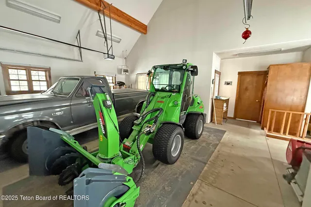 $39,950,000 | 55 South Ely Springs Road, Jackson, WY 83001