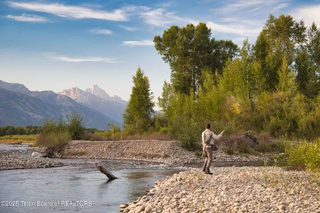 $39,950,000 | 55 South Ely Springs Road, Jackson, WY 83001