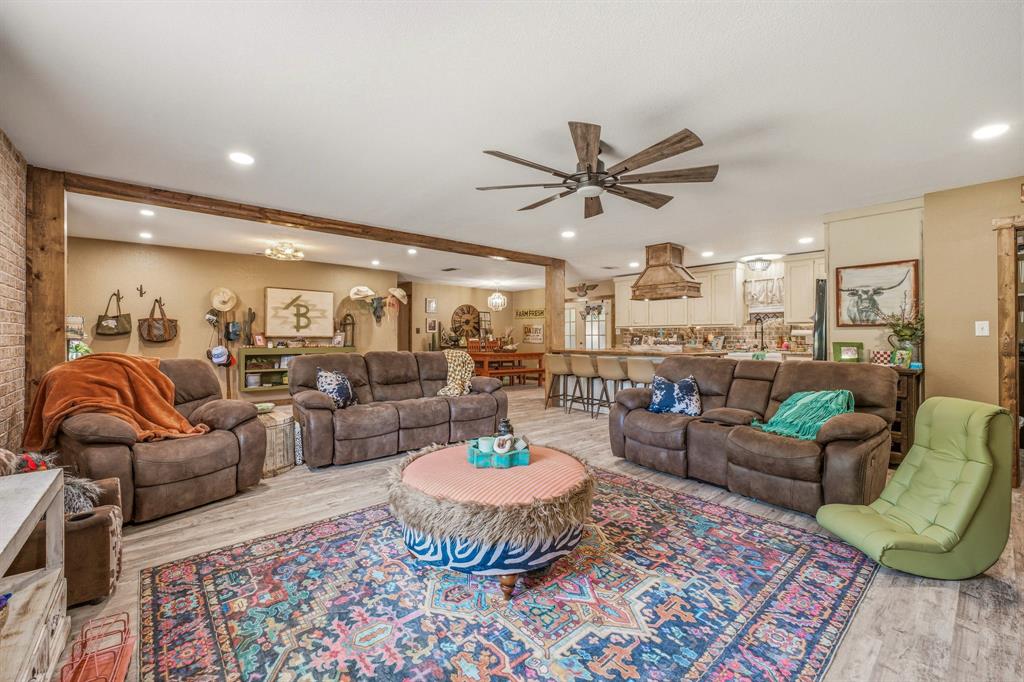 352 Seaberry Loop Graham, TX 76450 - Photo 7 of 36