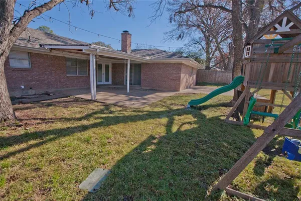 $318,000 | 3821 Winifred Drive, Fort Worth, TX 76133