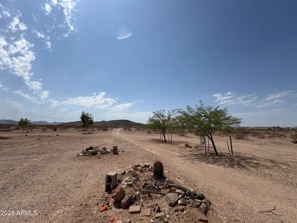 $150,000 | 9426 South 347th Avenue, Arlington, AZ 85322