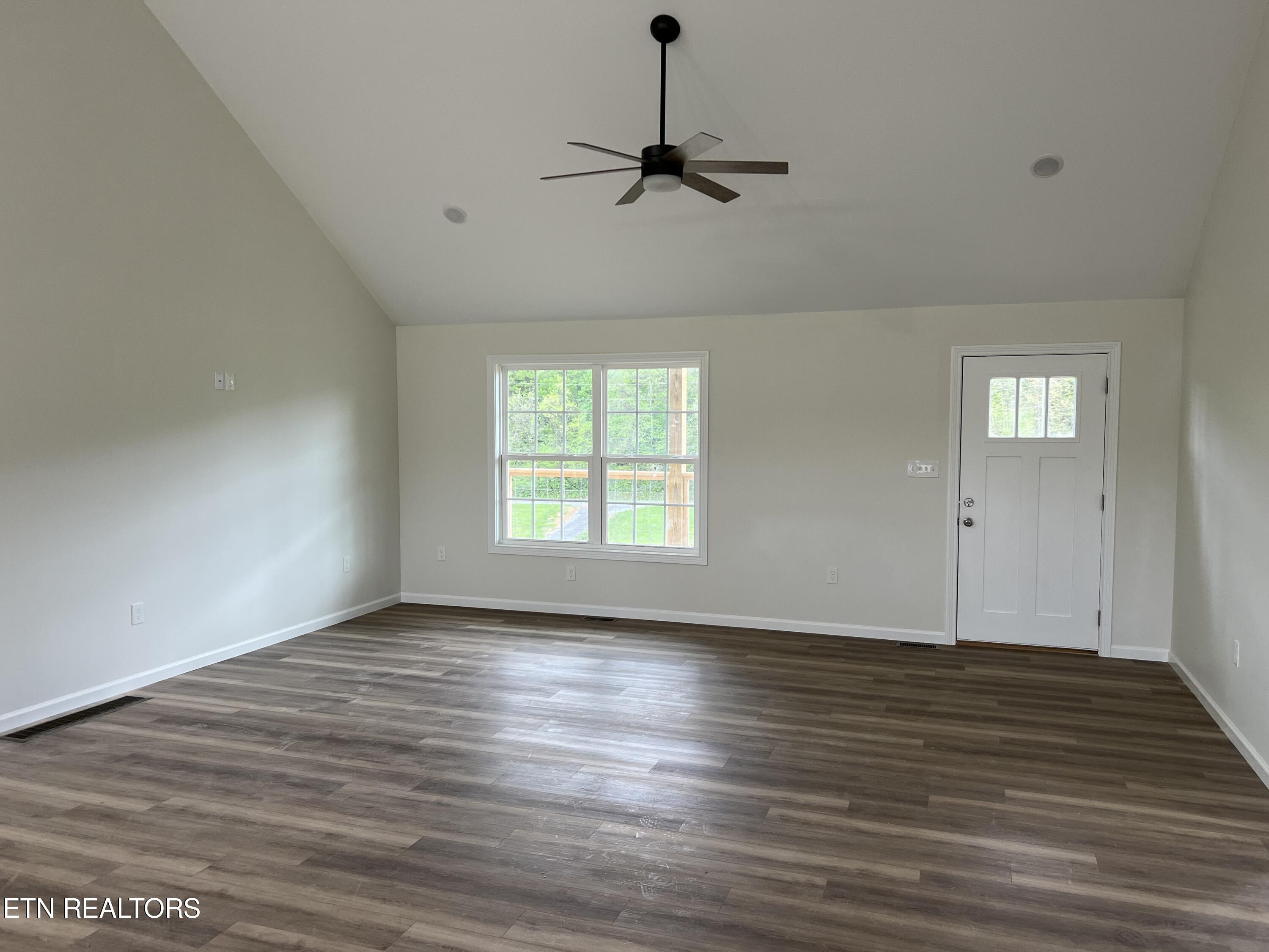 1907 O'Neil Road Newport, TN 37821 - Photo 18 of 20 IMG_8367