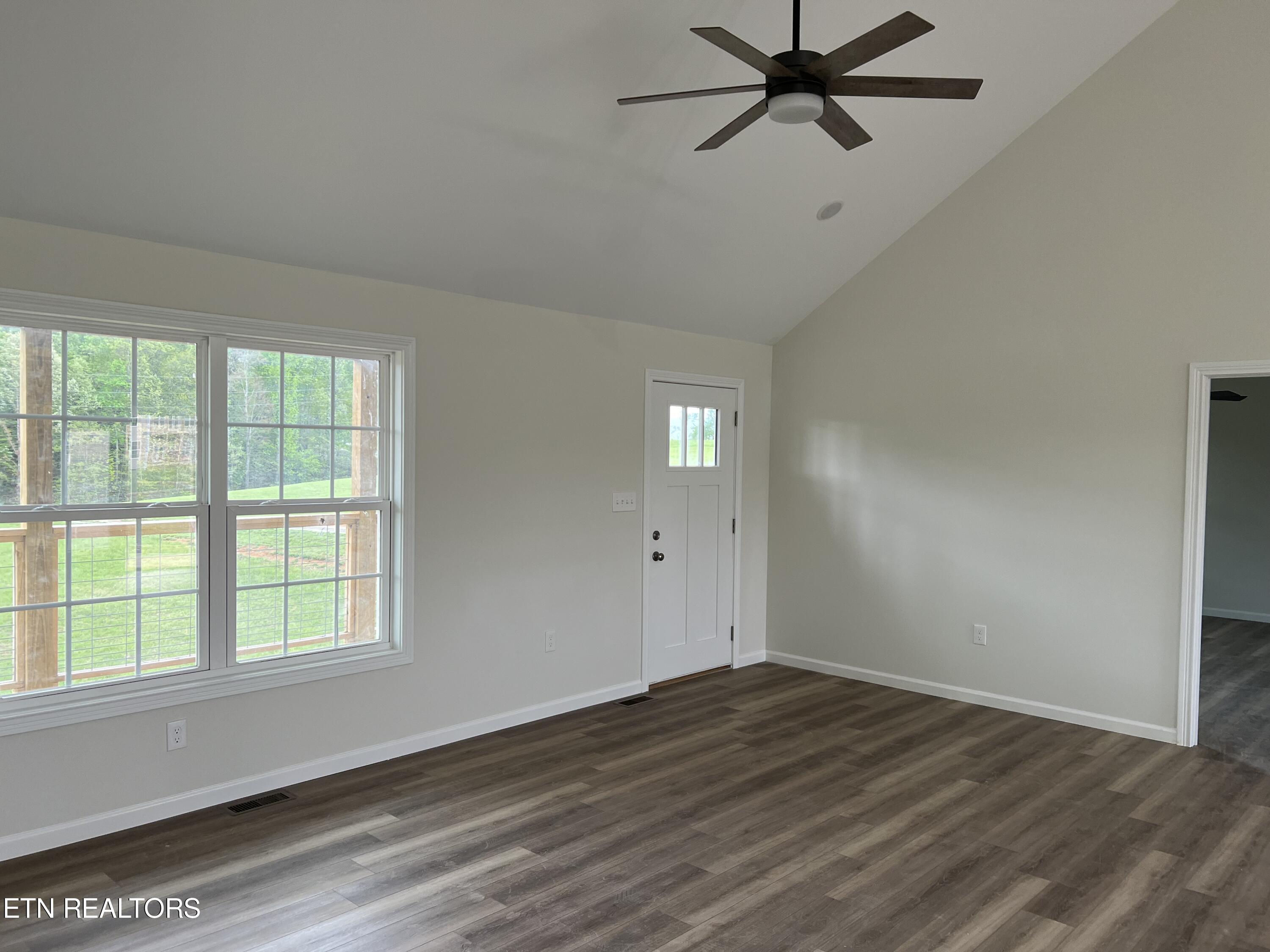 1907 O'Neil Road Newport, TN 37821 - Photo 7 of 20 IMG_8380