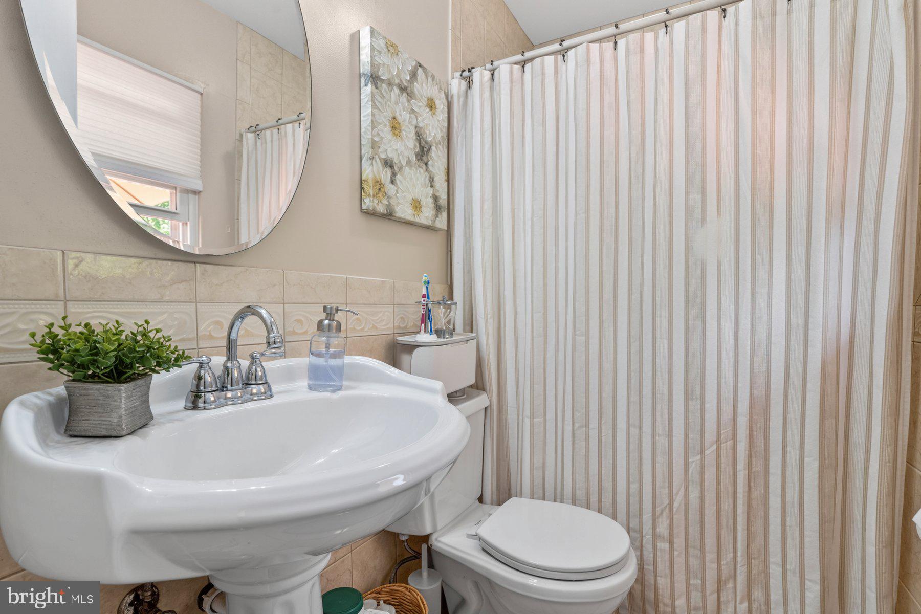 1518 Ridgely Drive Edgewater, MD 21037 - Photo 30 of 56 Primary Bathroom