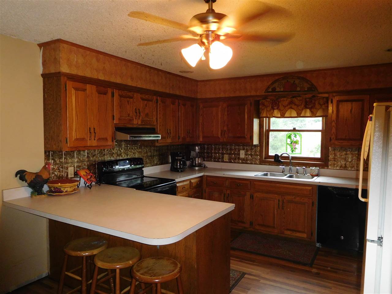 1130 Clutter Road Lynnville, IN 47619 - Photo 8 of 30 Gallery Image 8