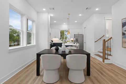 $419,900 | 717 Janisch Road, Unit I, Houston, TX 77018