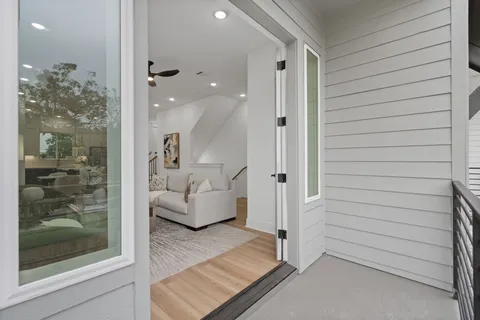 $419,900 | 717 Janisch Road, Unit I, Houston, TX 77018