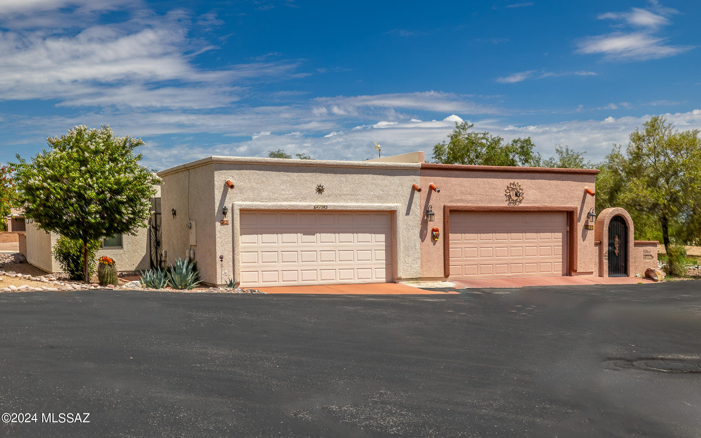1582 North Rio Mayo Green Valley, AZ 85614 - Photo 9 of 40 Gallery Image 9