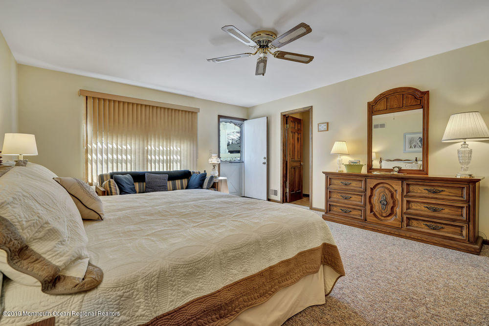 566 Harbor Road Brick, NJ 08724 - Photo 46 of 100 039_dsc05518