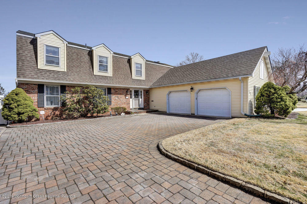 566 Harbor Road Brick, NJ 08724 - Photo 92 of 100 a front view of a house with garden