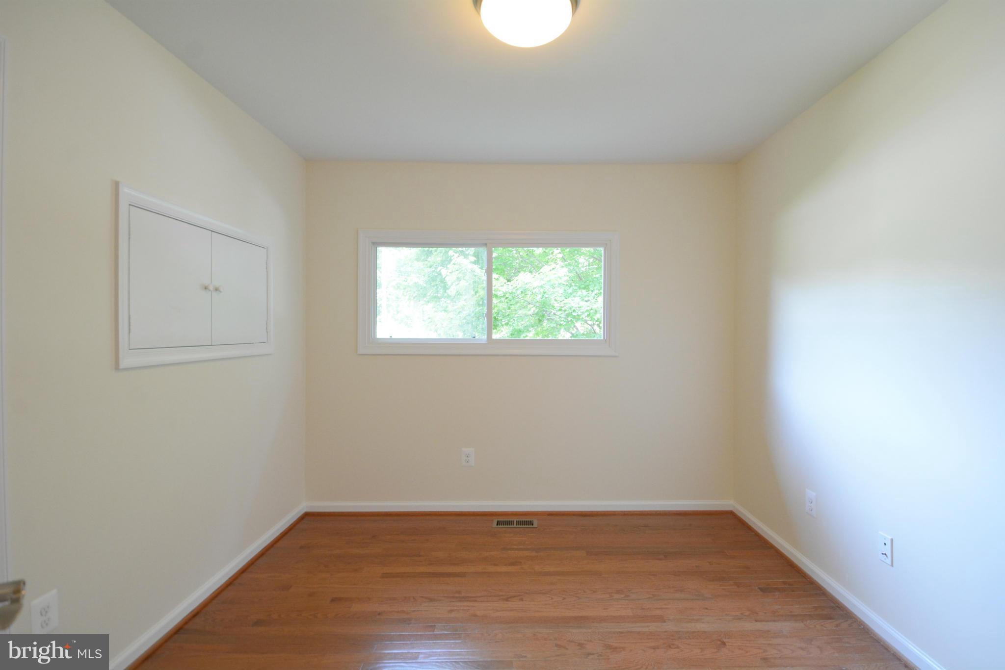 6326 Alberta Street Springfield, VA 22152 - Photo 13 of 30 Bedroom