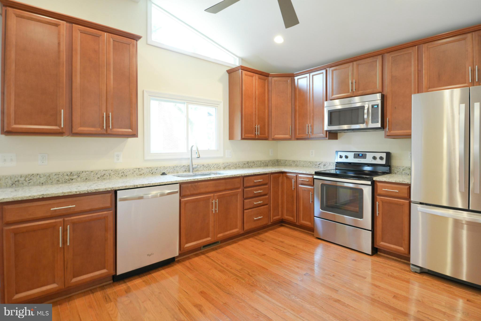 6326 Alberta Street Springfield, VA 22152 - Photo 4 of 30 Kitchen