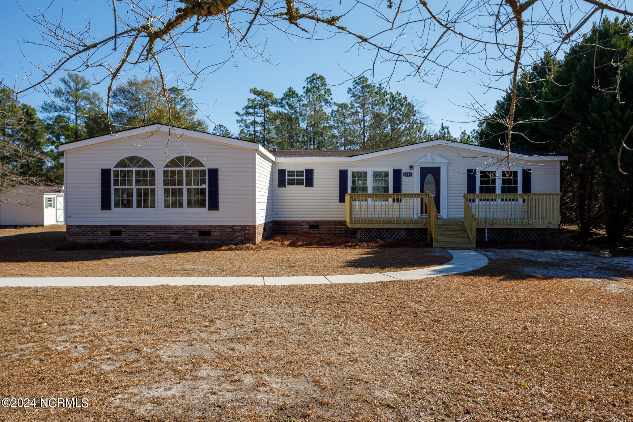 4884 Grinders Way Northeast  