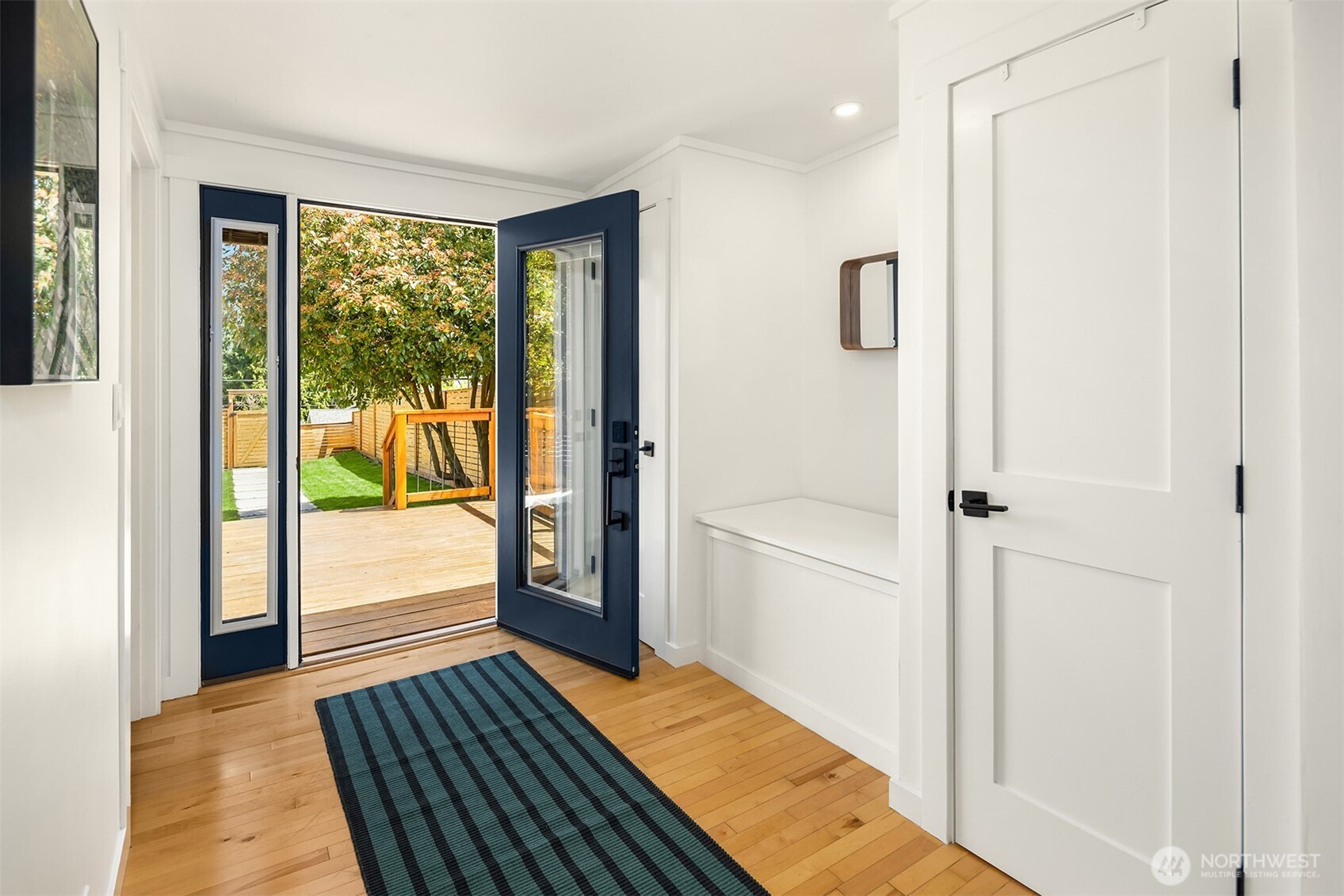 7739 13th Avenue Southwest Seattle, WA 98106 - Photo 17 of 24
