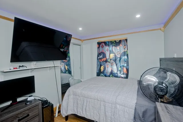 $399,900 | 10 View Street, Holyoke, MA 01040