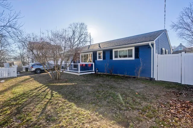 $399,900 | 10 View Street, Holyoke, MA 01040