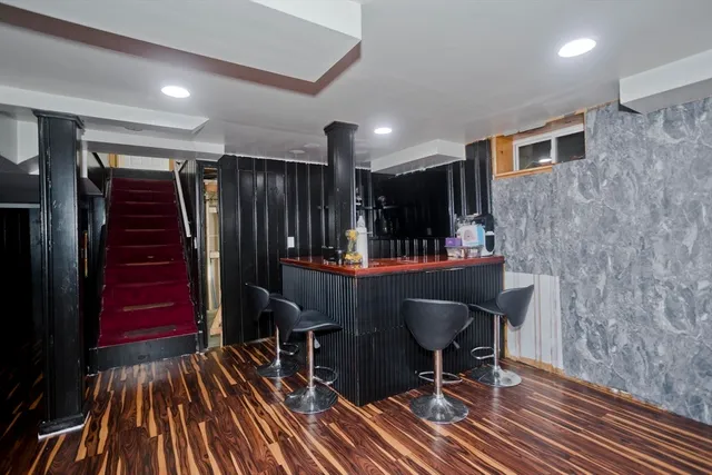 $399,900 | 10 View Street, Holyoke, MA 01040