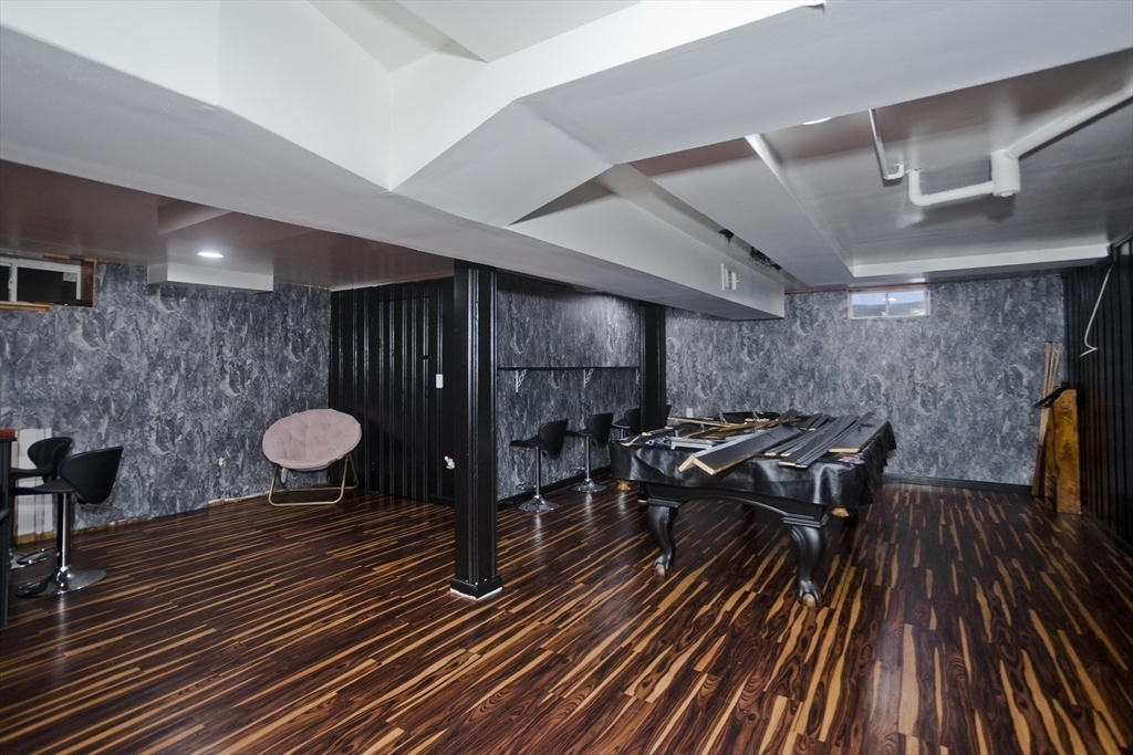 10 View Street Holyoke, MA 01040 - Photo 36 of 38 a living room with furniture