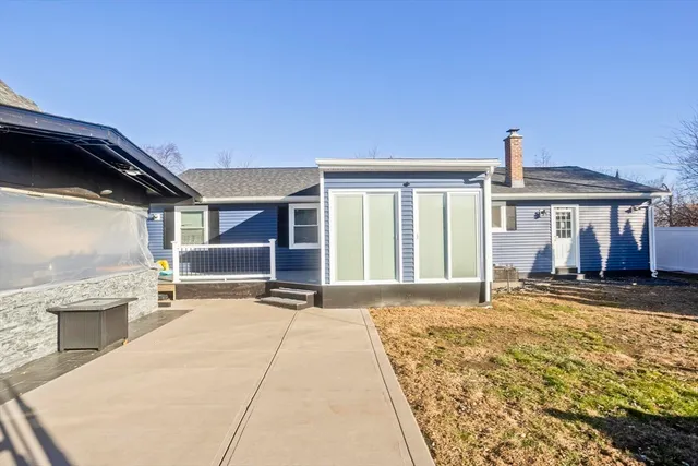 $399,900 | 10 View Street, Holyoke, MA 01040