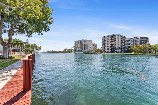 $840,000 | 1301 North Riverside Drive, Unit 10, Pompano Beach, FL 33062