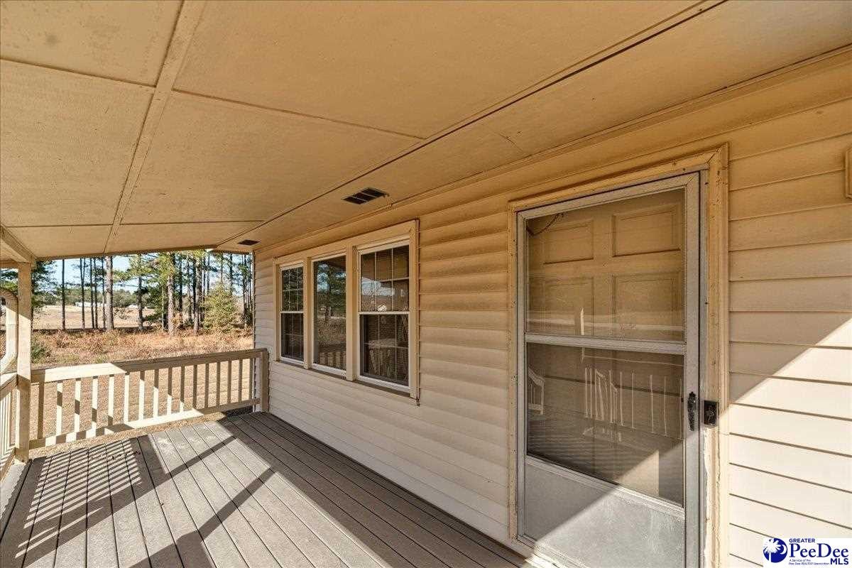 3933 North Center Road Hartsville, SC 29550 - Photo 6 of 49 Gallery Image 6