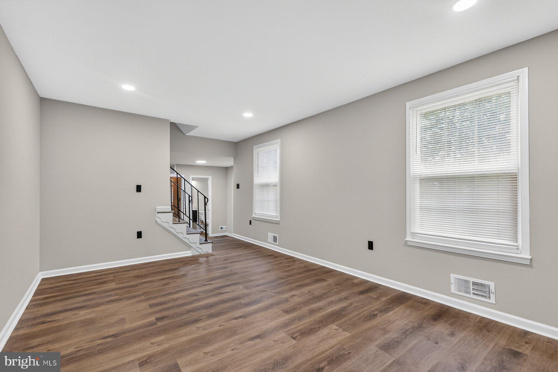4810 A Wheeler Road Temple Hills, MD 20748 - Photo 11 of 28 Spacious, light-filled living area.