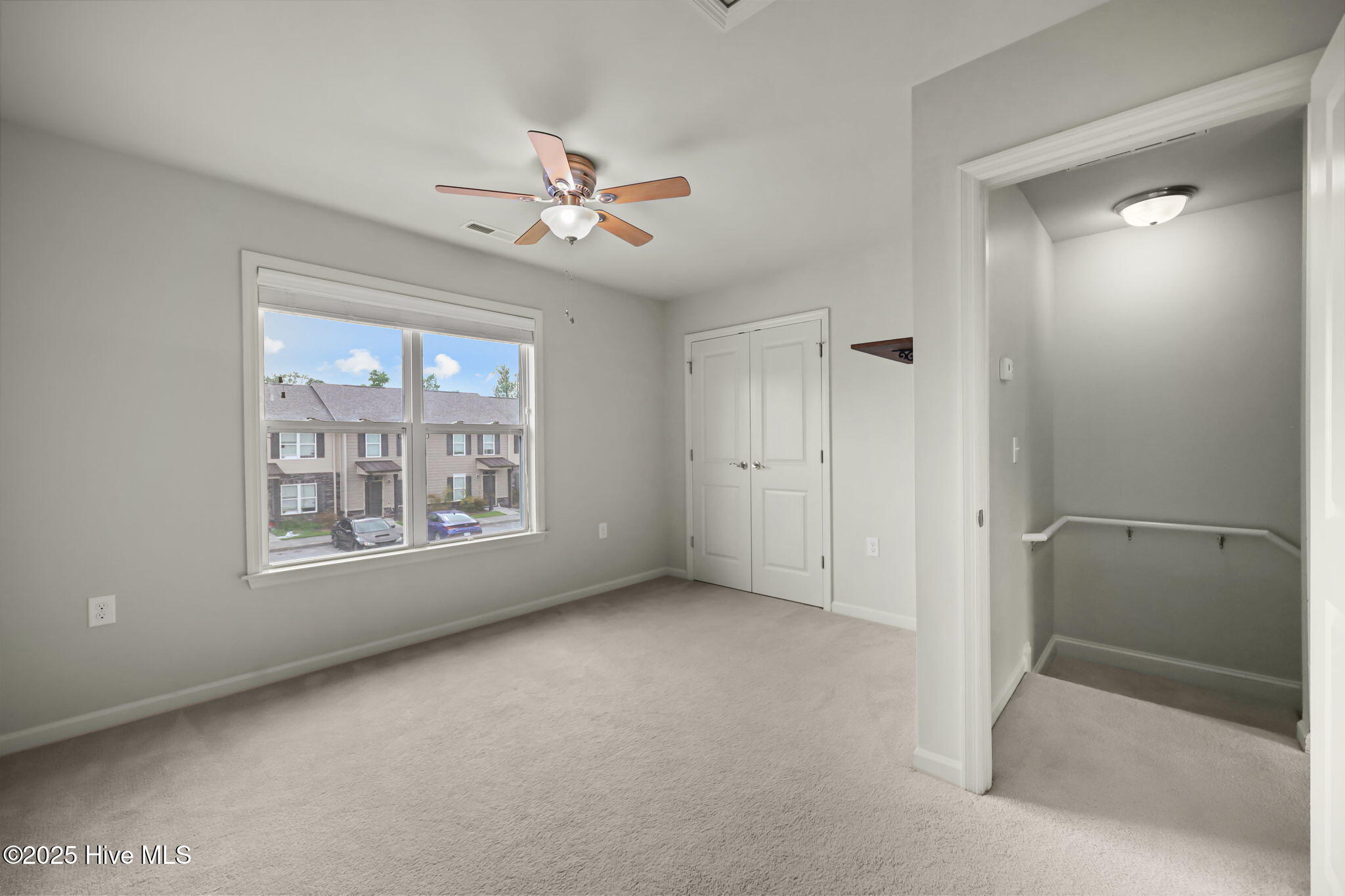 408 Sullivan Loop Road Midway Park, NC 28544 - Photo 14 of 36 15-web-or-mls-408 Sullivan Loop Rd 034