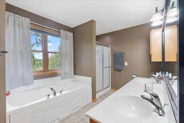 $460,000 | 1171 Carriage Drive, Sun Prairie, WI 53590