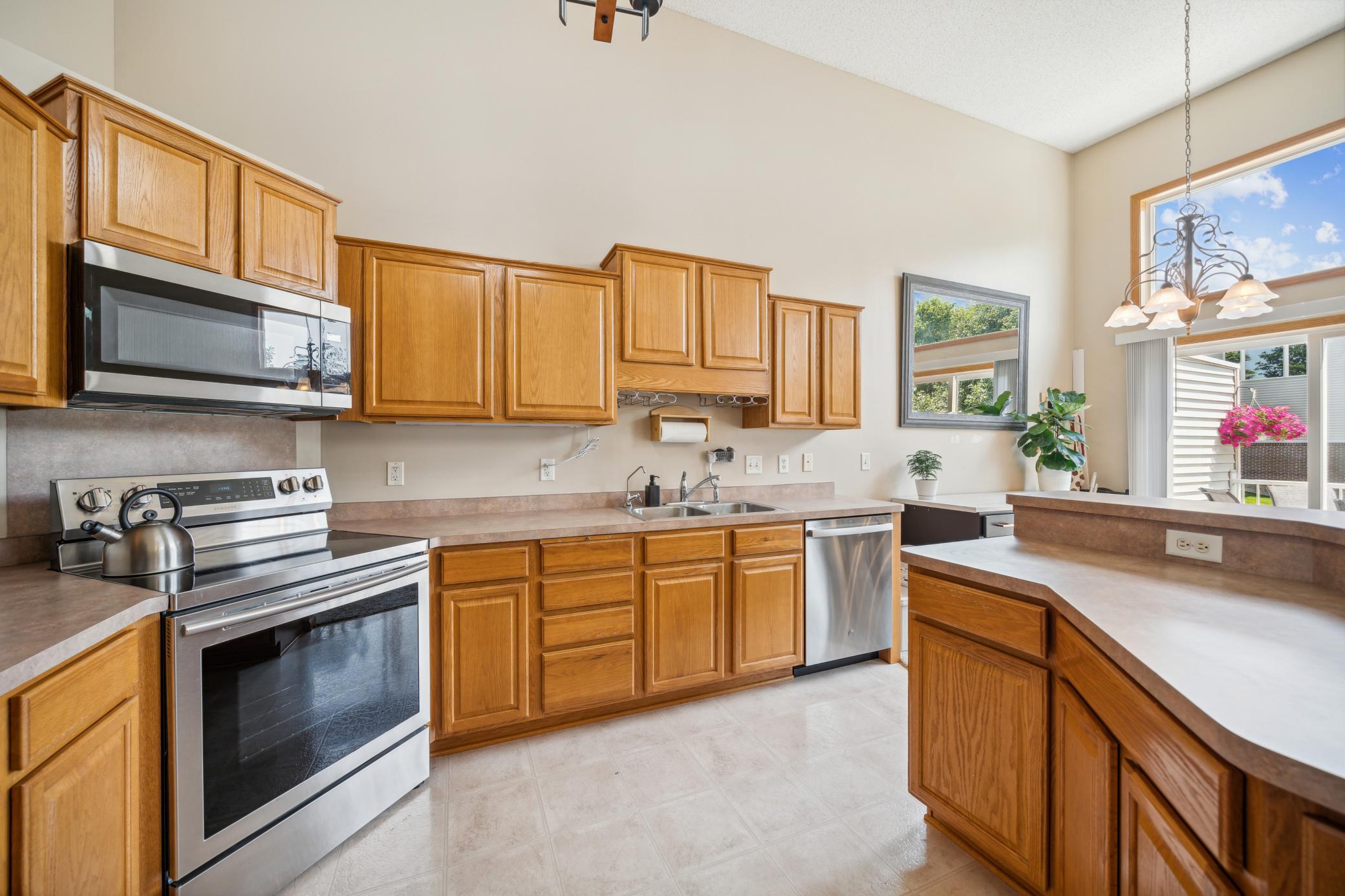 18918 Inlet Road Lakeville, MN 55044 - Photo 8 of 15 Gallery Image 8
