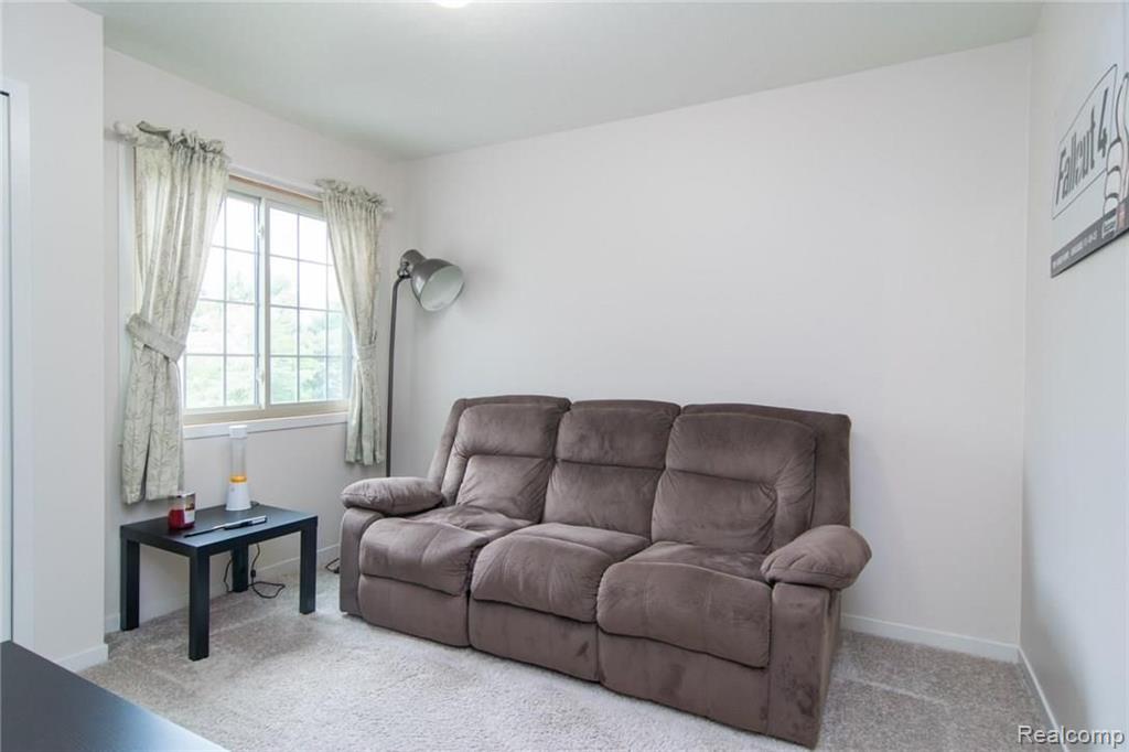 42571 Wimbleton Way Novi, MI 48377 - Photo 34 of 52