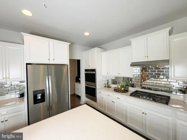 $839,999 | 5904 St Pauls Bluff, Brandywine, MD 20613