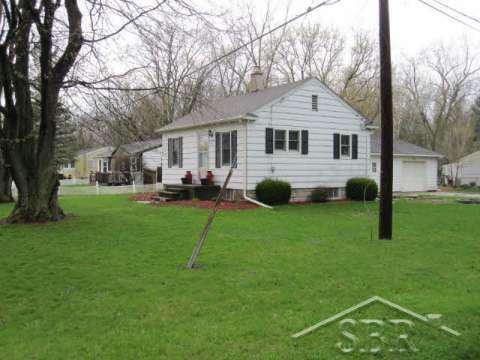 3805 Old King Road Saginaw, MI 48601 - Photo 6 of 14 20354530-5.JPG