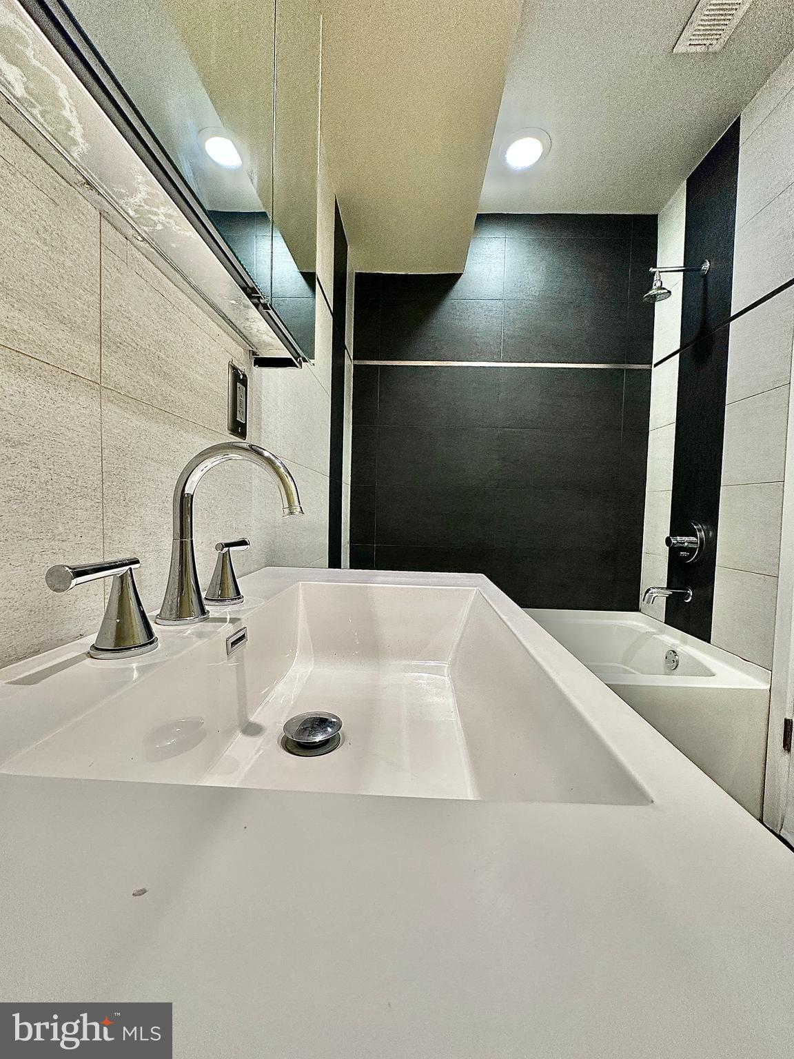1017 North 3rd Street Philadelphia, PA 19123 - Photo 34 of 49 Full bath 2nd fl