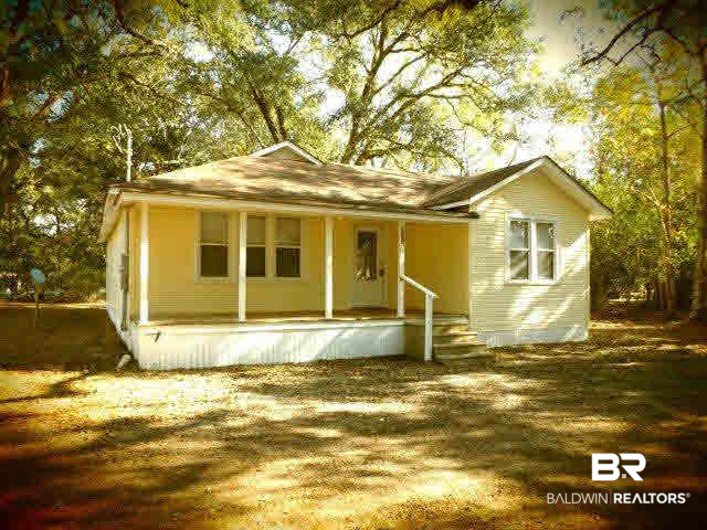 914 North Cedar Street Foley, AL 36535 - Photo 1 of 24