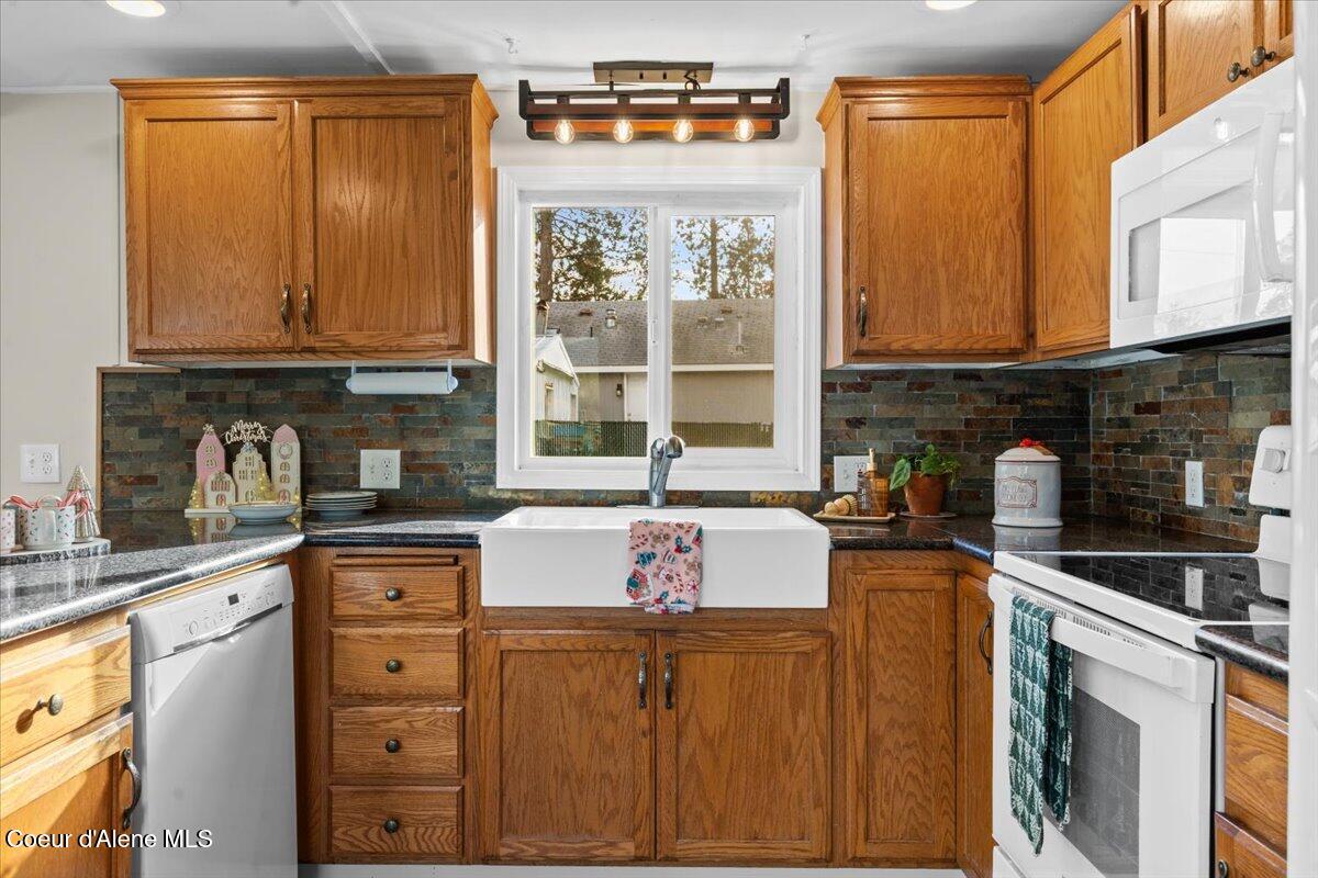 14851 Arbor Street Rathdrum, ID 83858 - Photo 7 of 45 16-IMG_8447