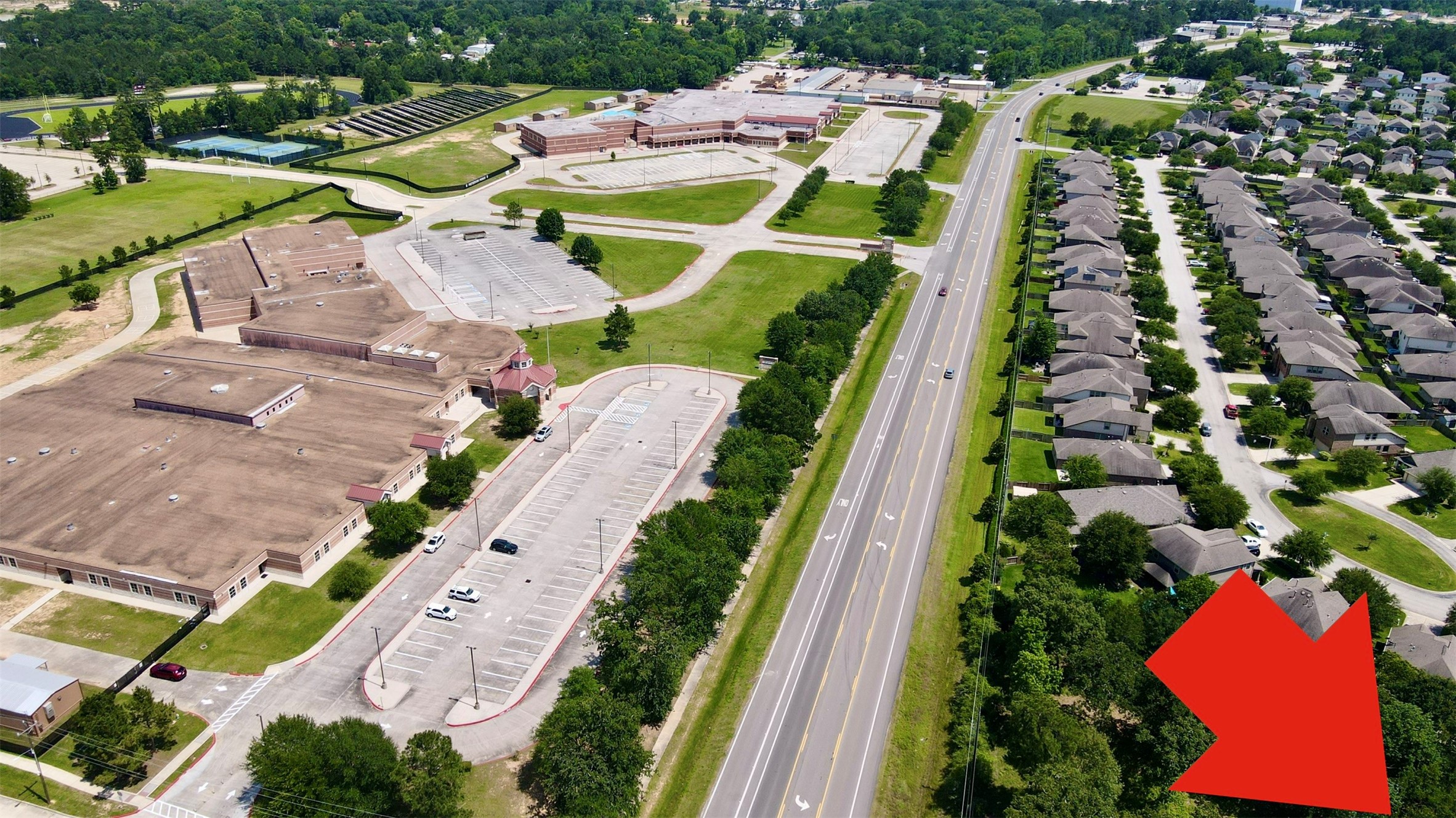 833 Beach Airport Road Conroe, TX 77301 - Photo 4 of 19
