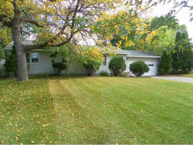 4112 Nicols Road Eagan, MN 55122 - Photo 1 of 9 Gallery Image 1