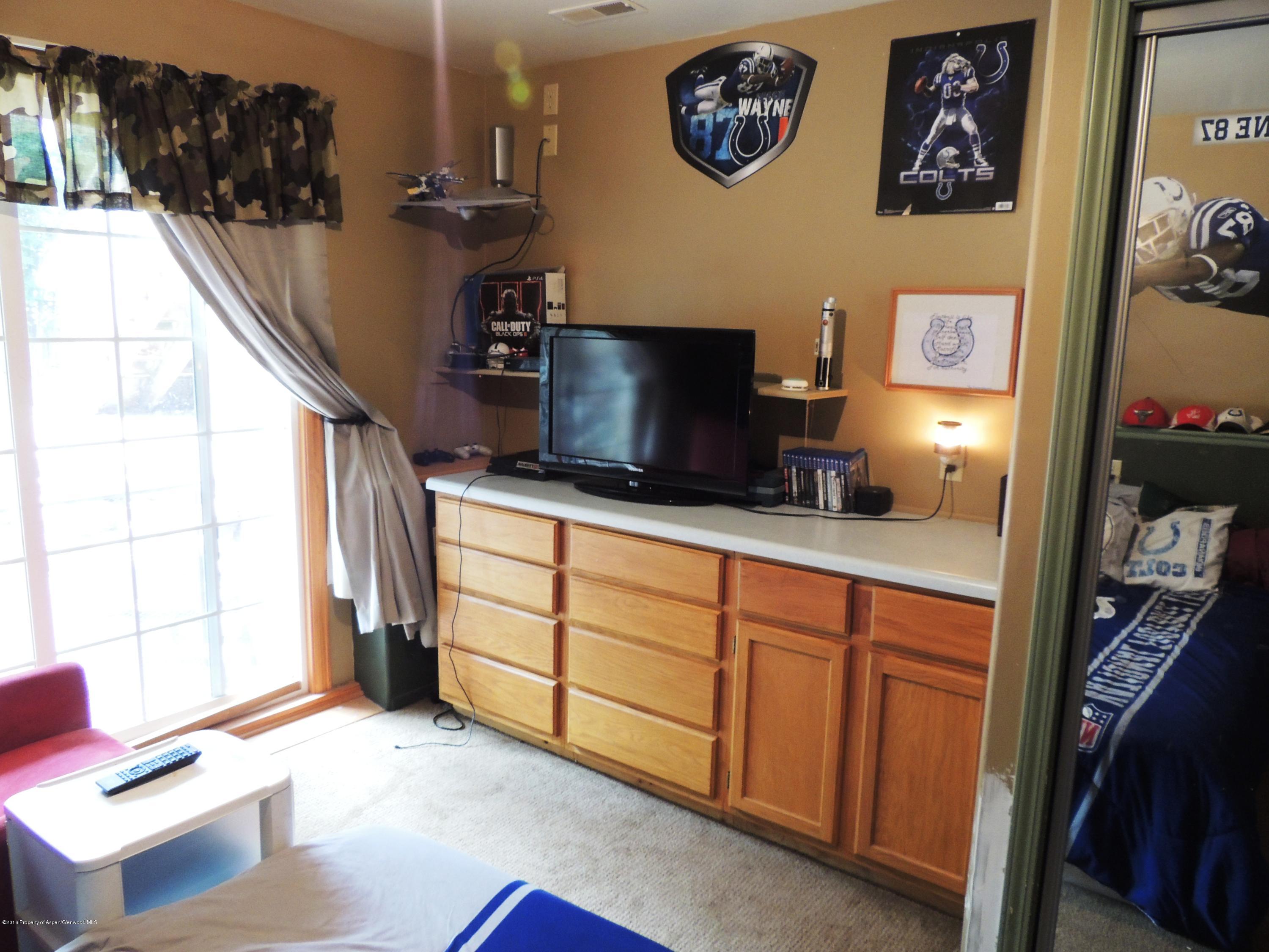 619 Ginseng Road New Castle, CO 81647 - Photo 11 of 21 Bedroom 4 (3)