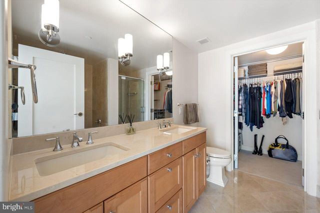 $855,000 | 1111 19th Street North, Unit 1907, Arlington, VA 22209