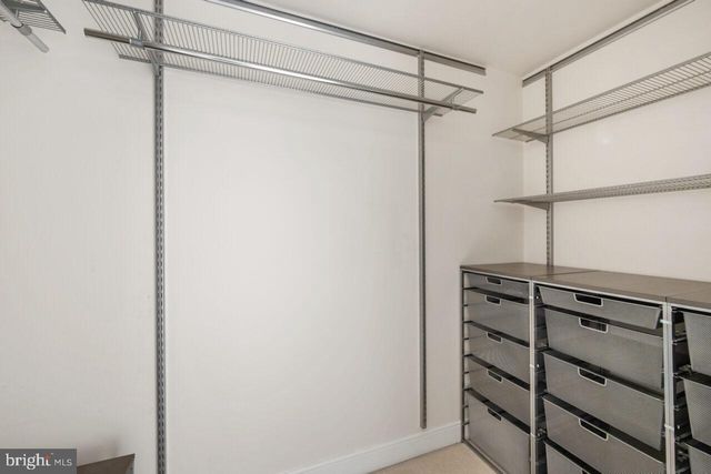 $855,000 | 1111 19th Street North, Unit 1907, Arlington, VA 22209