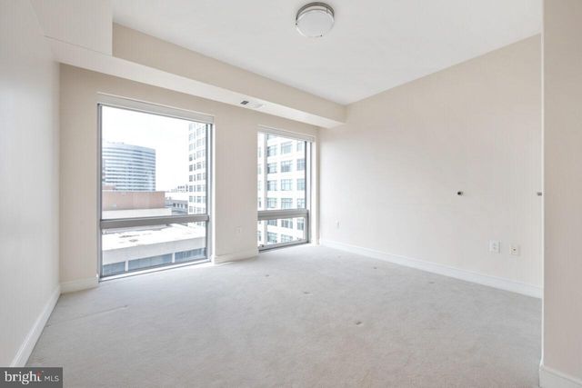 $855,000 | 1111 19th Street North, Unit 1907, Arlington, VA 22209